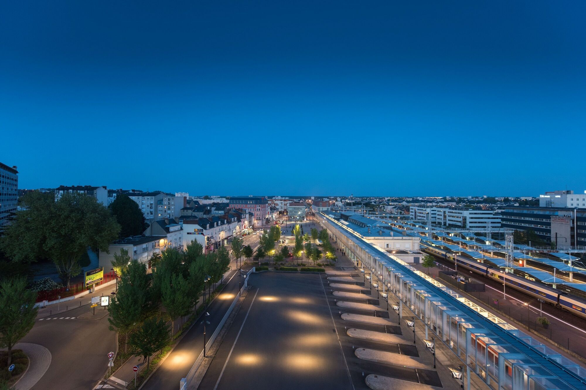Campanile Le Mans Centre - Gare Otel Dış mekan fotoğraf